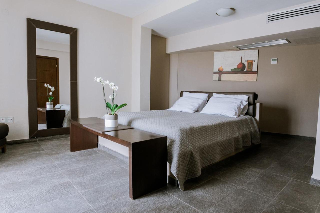 12 Months Resort & Spa Tsagkarada Extérieur photo